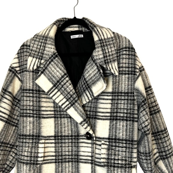 DEX Annabeth Plaid Oversized Coat - Picture 4 of 10